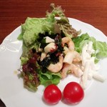 Nihon Ryouri Hanamusashi Shunka - 海鮮サラダ