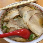 「おいしいラーメン中盛」+「半チャーシュー」1152円税込