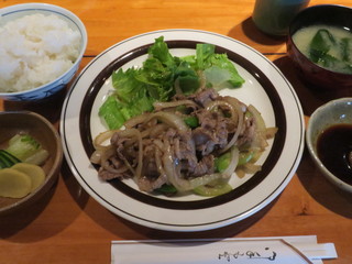 Shigaraki - 焼肉定食