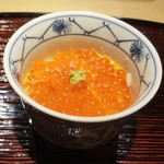 東麻布 天本 - 浜中の雲丹と紋別のイクラのミニ丼