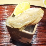 東麻布 天本 - 北海道 仙鳳趾（せんぼうし）の生牡蠣