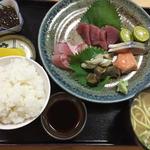 Churachura - お刺身定食