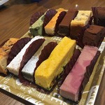 CREVE - チーズケーキ9種
ガトーショコラ