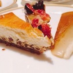 アピシウス - 2016.11.  ゴルゴンゾーラチーズケーキ、黒イチジクのタルト、プリン