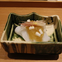 日本料理 晴山 - いか
                みそのジュレ