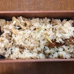 旬菜 おぐら家 - 大粒牡蠣と生姜の炊き込みご飯