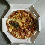 ピザーラ - 料理写真:みみまでソーセージクオーターピザ