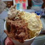 イタリアンジェラート　チェルキオ - イタリアンチョコ、焼きリンゴ、ティラミス