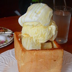 紅茶の店 ARIEL - ハニートースト