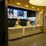 マクドナルド - マクドナルドのカウンターです｡