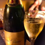 Lounge & Dining G - 2016年10月