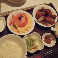 御膳房 六本木店 - ランチ二種チョイス定食
