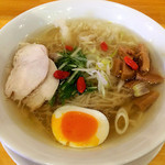 塩麹ラーメン(税込600円)