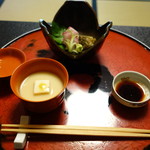 美山荘 - 白みそ椀、鯉の刺身