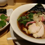 むぎとオリーブ - 特製鶏そば　１０８０円