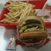 IN-N-OUT BURGER  - 料理写真: