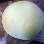 アサカベーカリー 朝霞台店 - メロンクリームパン
