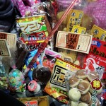 江戸屋 - 大人買いした駄菓子たち(^o^;)他のお店の物も少し混ざってます。