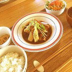 ヒトサラ - 味噌カツ定食！