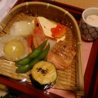 美濃吉 京王新宿店 - [料理] 京弁当 上段 八寸 (篭盛り) & 卯の花 全景♪ｗ