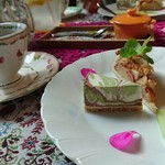 みつこ カフェ&ダイニング - ランチのデザート(アップルパイ&マーブルケーキ)