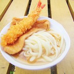 讃岐うどん がもう - うどん（小・冷・冷たいかけだし）＋海老天＋あげ。250＋100＋100円