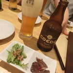 肉ビストロ マルミチェ - まずはビアーで乾杯！