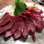 お食事処 炉里庵 - 馬刺し