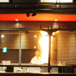 わらやき屋 - カウンター席