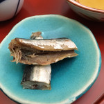 西天満いがらし - 鰯の塩煮