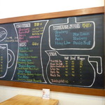 Plum Coffee and Smoothies - 店内