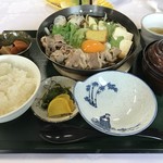 Awaragorufukurabu - すき焼き風定食