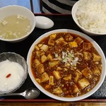 回頭 - 麻婆豆腐定食（880円）