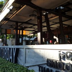 FRUITURDAY - 店舗外観