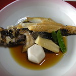魚信旅館 - 煮物　オコゼ煮付け