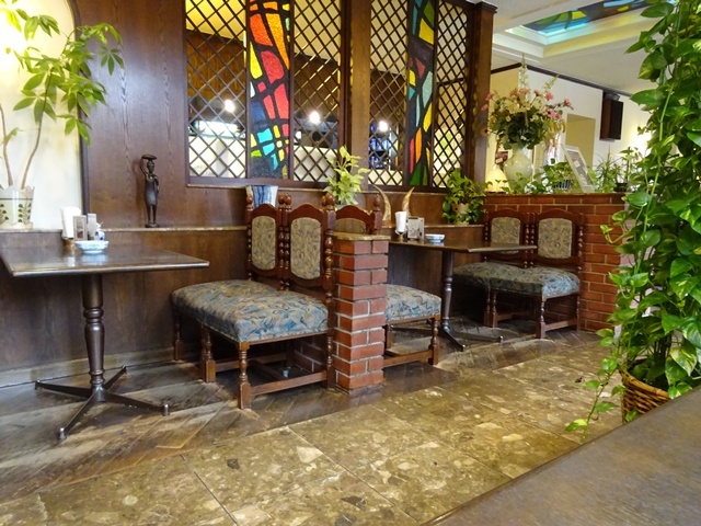 異人館 イジンカン 泉外旭川 喫茶店 食べログ