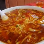 本格中国料理 上海酒家 - 酸辣湯麺