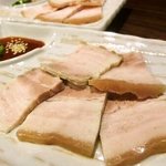 牛タン専門店 舌家 たかを - 蒸し豚