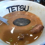 つけめんTETSU - スープに焼き石投入