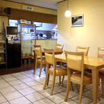 Lot - 店内の様子