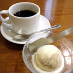 Lot - 2010/July ランチ：デミタスカップコーヒー＆アイス