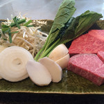 佐賀牛 季楽 銀座  - 最高級佐賀牛コースの肉と野菜