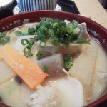 田中田式海鮮食堂 魚忠 - お味噌汁/お吸い物から変更した豚汁
