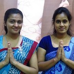 Aloy Restaurant - 手を合わせて歓迎してもらいます