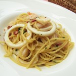 Ｌucci - 「魚介のペペロンチーノ」