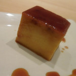 コウジイガラシ オゥレギューム - 南瓜と栗のプリン