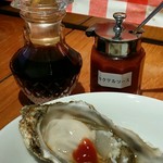 Oyster Bar ジャックポット - ポン酢＋カクテルソース