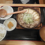 Aka Hyoutan - 豚とこぼうの鍋定食￥780-