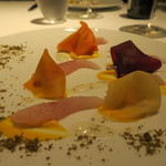 レフェルヴェソンス - 28年11月　かます、南瓜と切干しニンジン、青柚子のヴェネグレット、海王のエピス、ビーツ、甘海老のキャラメルと山山椒のオイル