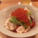 BEER PUB TAKUMIYA - お豆腐とアボカド、いくら！